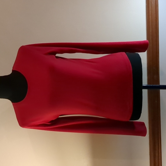 No Boundaries Tops - No Boundaries red long sleeved shirt in Juniors Small (3/5)